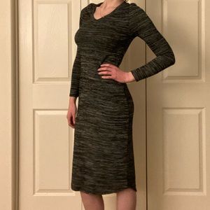 Form fitting reitmans dress